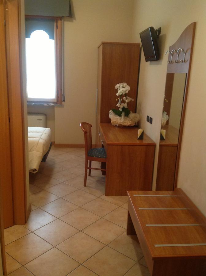 Hotel Trattoria Contini Sorbolo Buitenkant foto